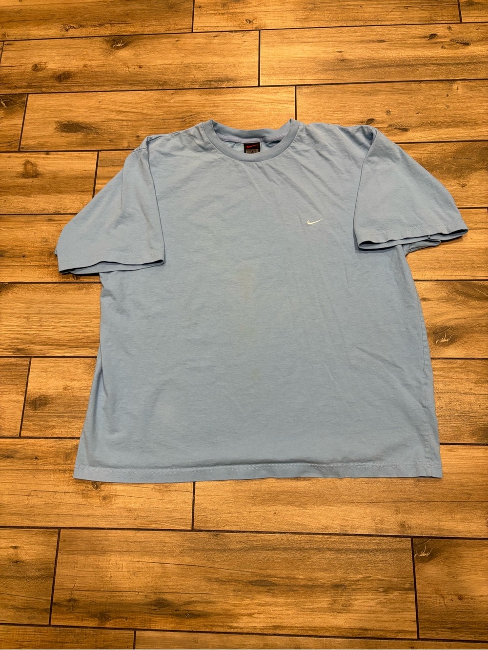 Vintage Nike Y2K Baby Blue Mini Swoosh Center Logo T-Shirt Mens XL